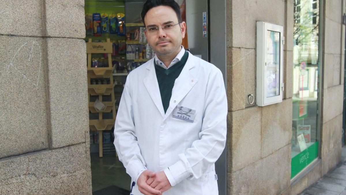 Santiago Leyes, presidente del Colegio Oficial  de Farmacéuticos  