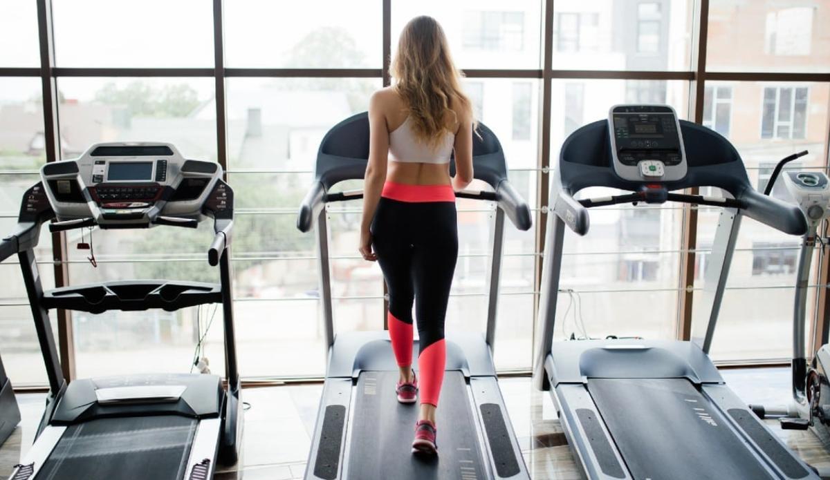 La cinta de correr es un gran aliado para adelgazar.