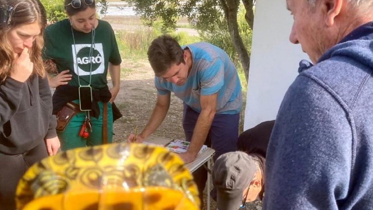Treballs de voluntariat per al projecte Emys d’Acció Ecologista Agró.