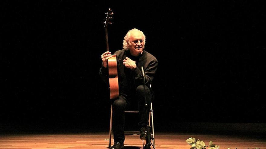 Amancio Prada recibirá en Padrón a distinción Rosa de Galicia no cincuentenario do seu disco ‘Rosalía de Castro’
