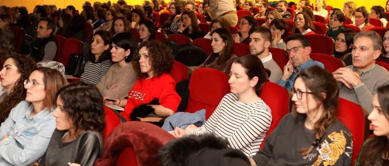 Asistentes al congreso de atención prenatal celebrado en Cabueñes.