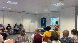 El Ayuntamiento de Alicante busca cómo mejorar la atención a los consumidores