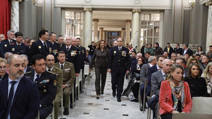 Catalá insiste en llegar a 2.000 agentes en la Policía Local de València