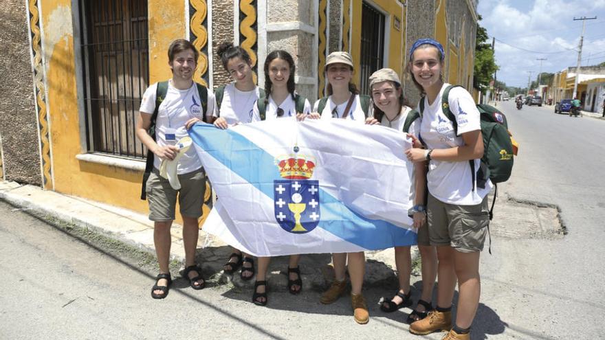 Los expedicionarios gallegos en Izamal (México). // FDV