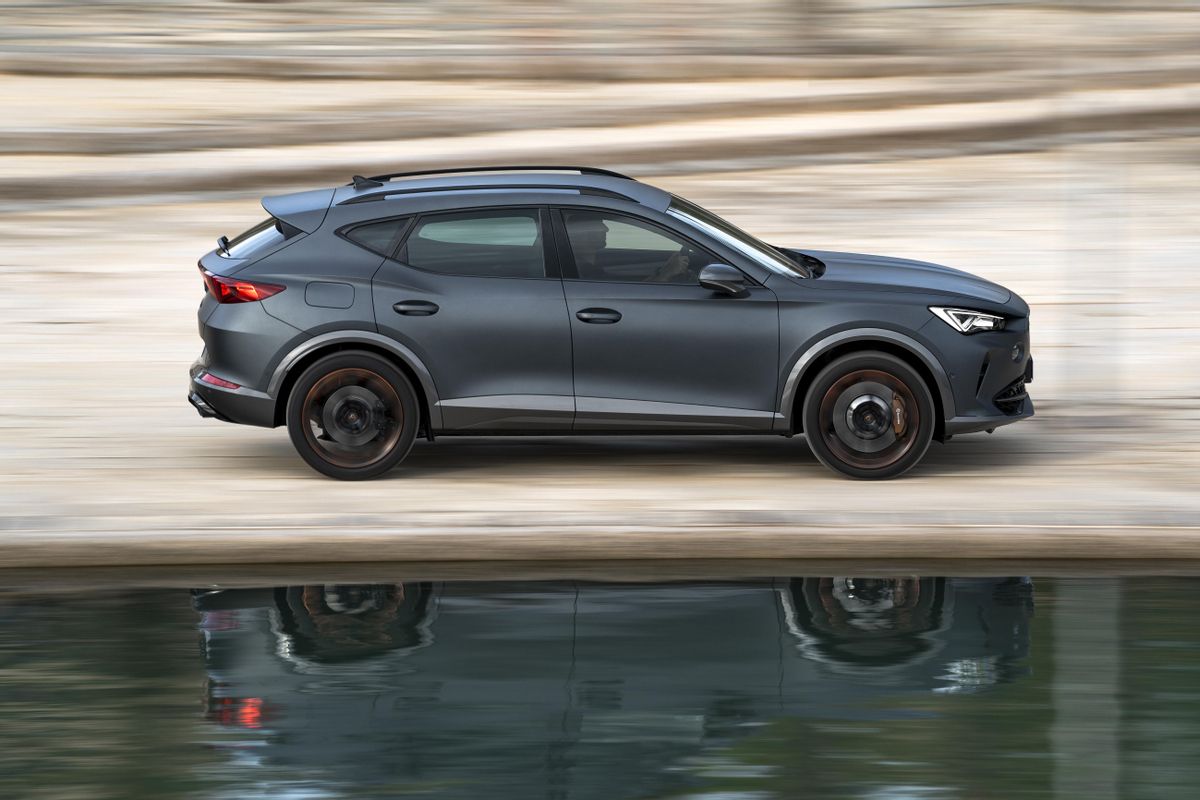 El CUPRA Formentar destaca por su carácter deportivo y por sus altas dosis de tecnología y exclusividad.