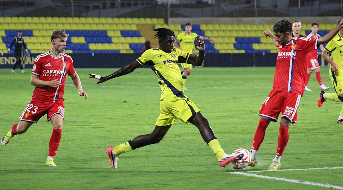 Fofana disputó el Villarreal B-Zaragoza.