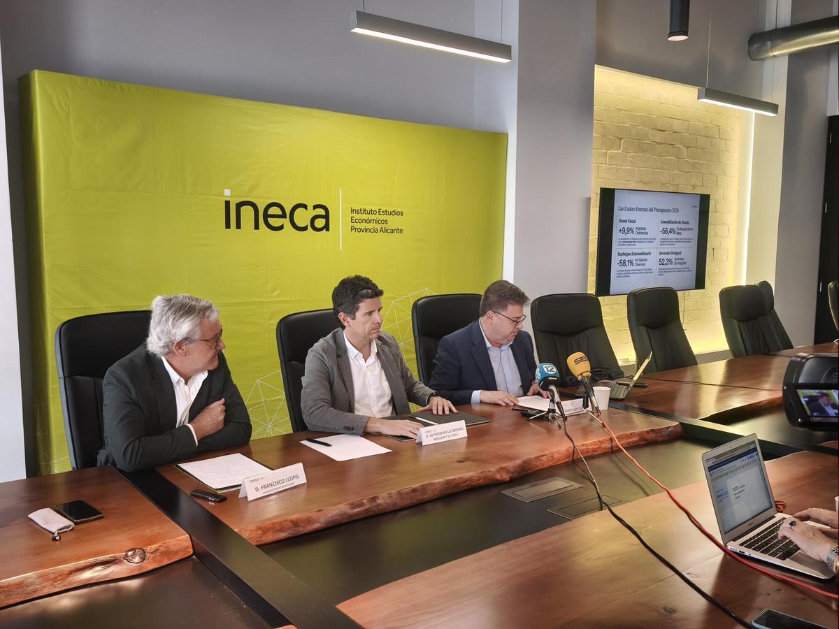 La presentación del análisis de los presupuestos elaborado por Ineca.