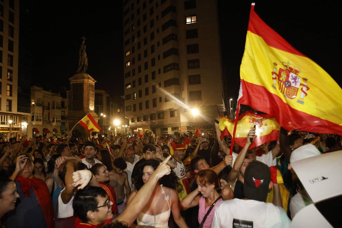 Así fue la celebración en Gijón del triunfo de España en el Mundial