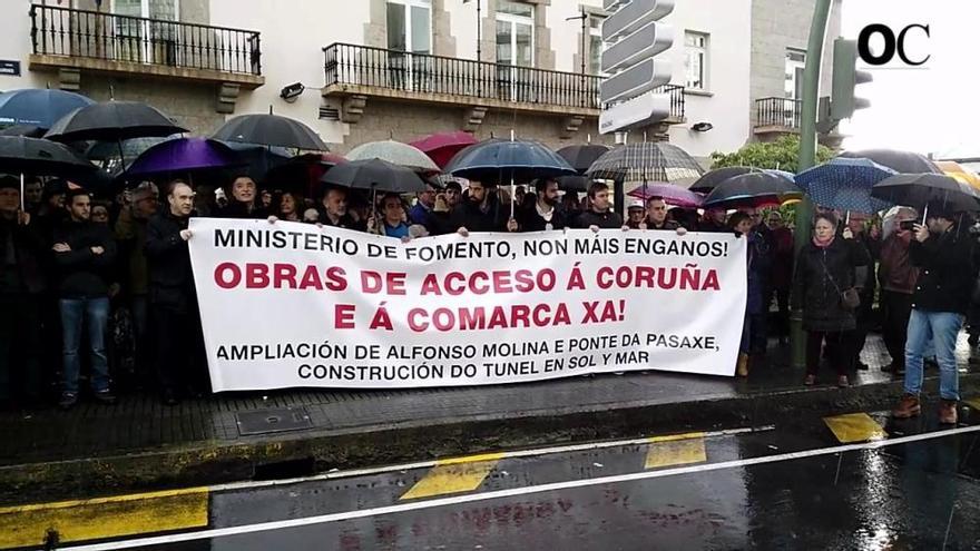 Manifestación en demanda de infraestructuras en A Coruña
