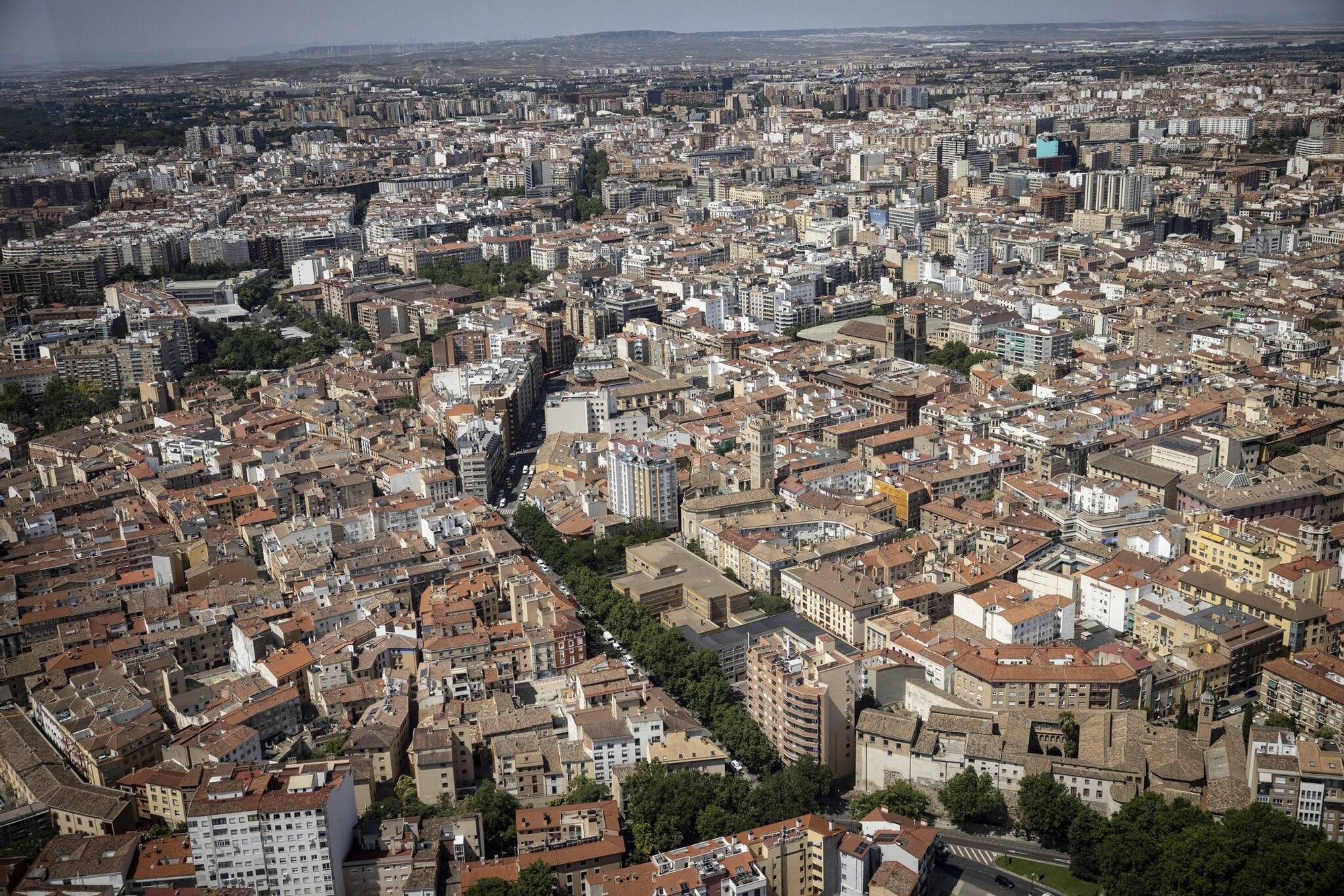 Así se ve Zaragoza desde el helicóptero de la Unidad Aérea de la Policía