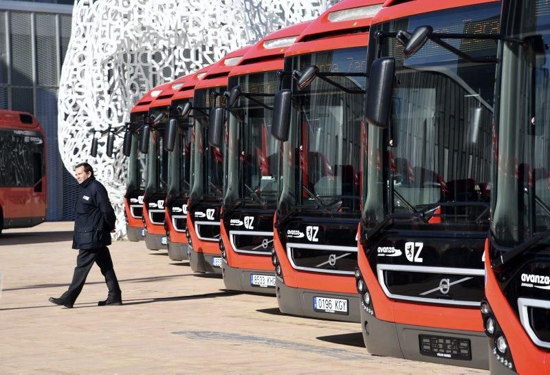 Presentación de la nueva flota de autobuses híbridos de Zaragoza