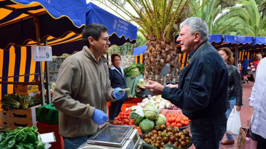 Pedro Quevedo, en el Mercado Agrícola de San Lorenzo.