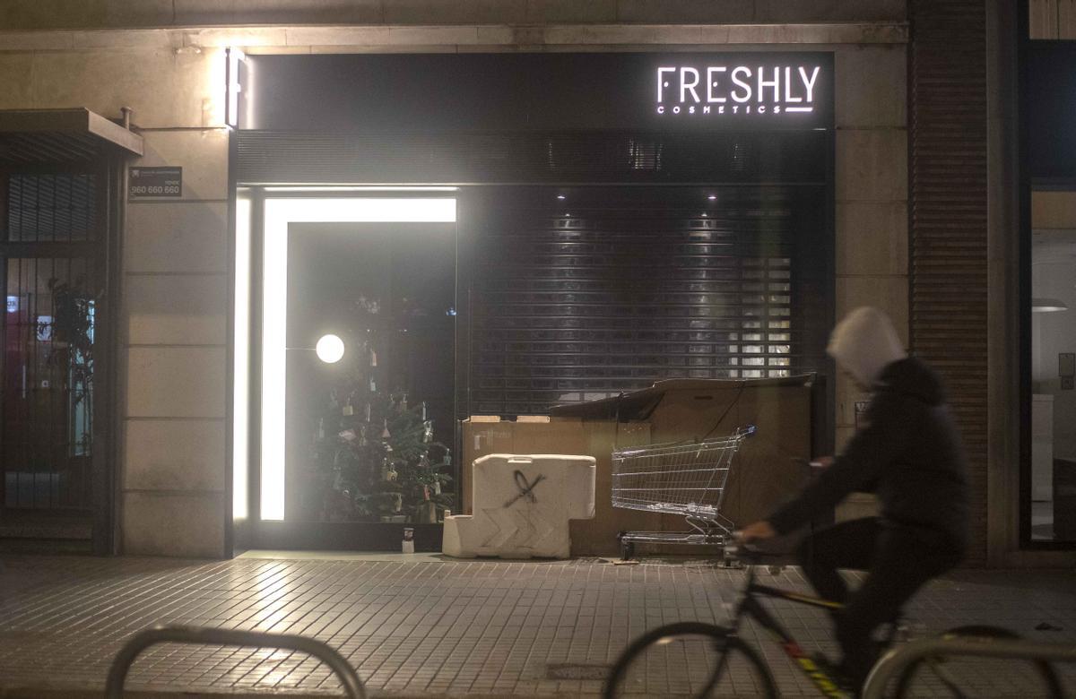 Una persona en situación de calle en València.