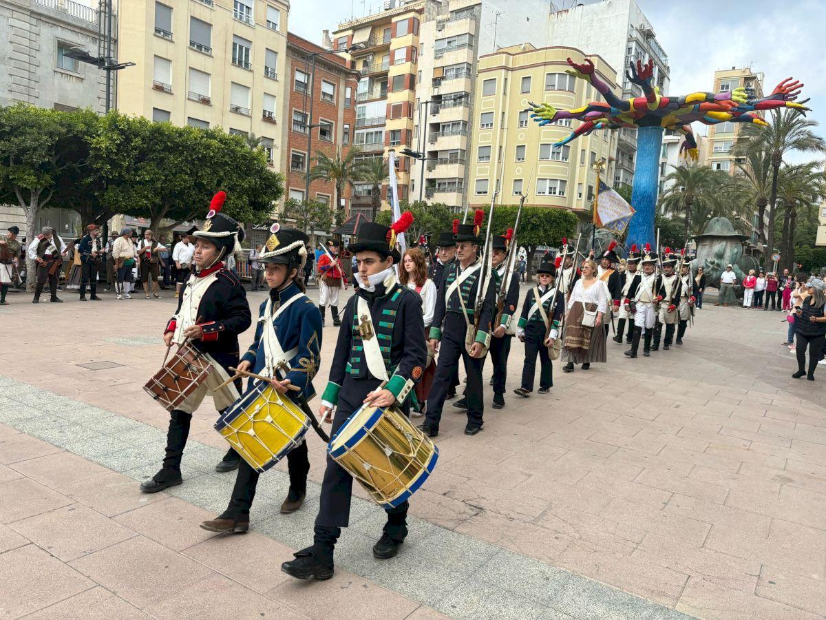 Uno de los desfiles en la celebración de la Batalla del Pont del Millars.
