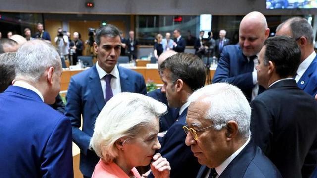 Von der Leyen, Costa, Pedro Sánchez i altres líders, ahir a Brussel·les. | CONSELL EUROPEU