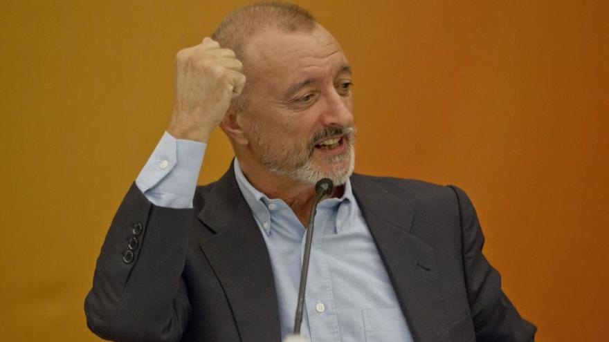 Pérez-Reverte: &quot;A Rufián le pegaban en el colegio o temía que le pegaran, y de ahí salen sus conductas posteriores&quot;