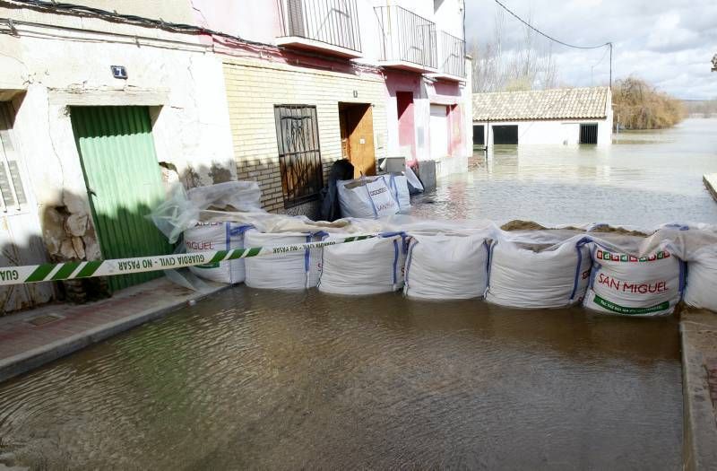 Fotogalería: Aragón se arma para contener al Ebro