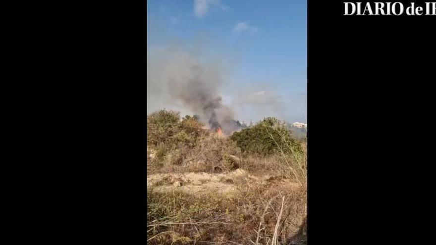 Vídeo. Las impactantes imágenes del incendio en sa Carroca