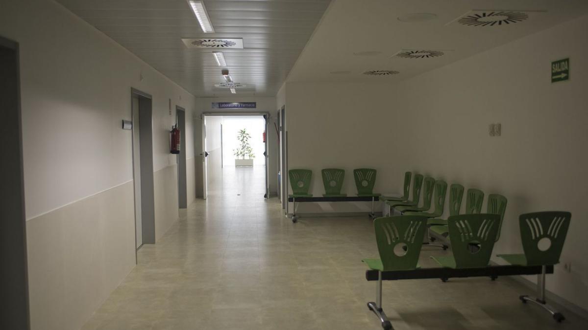 Una sala del hospital de Benavente. | L. O. Z.