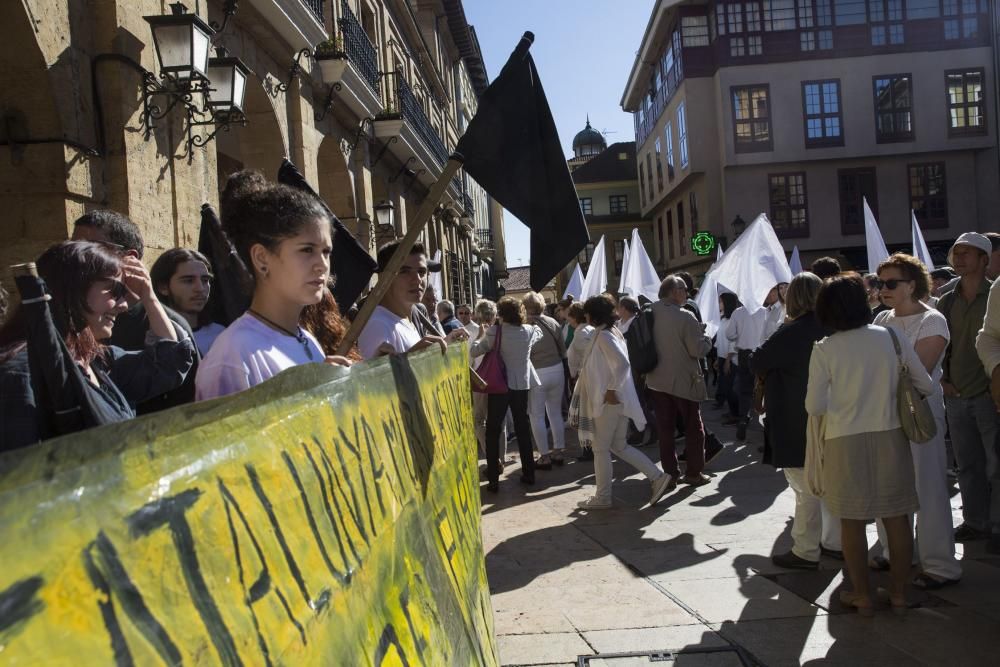Manifestación en Oviedo por el desafío independentista