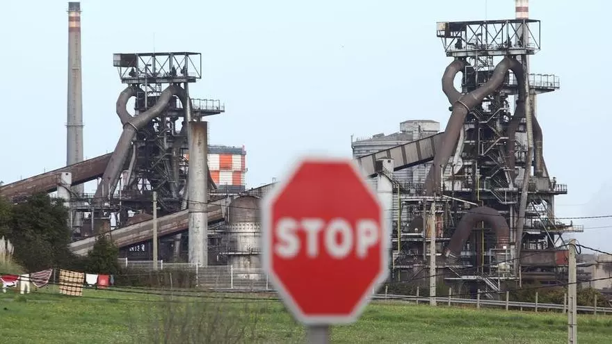 ArcelorMittal tendrá mermada su capacidad de producción de acero en Asturias al menos hasta agosto