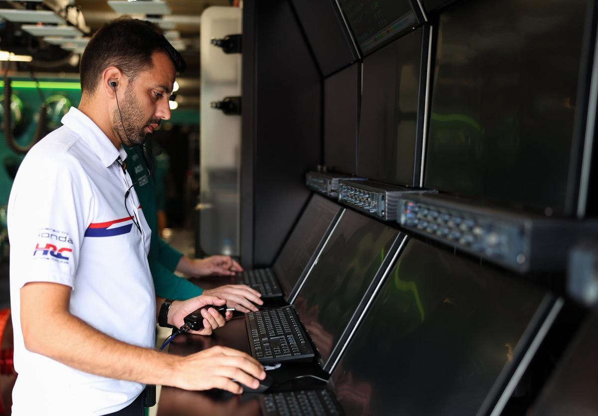 En Honda siguen trabajando para mejorar el motor del AMR26