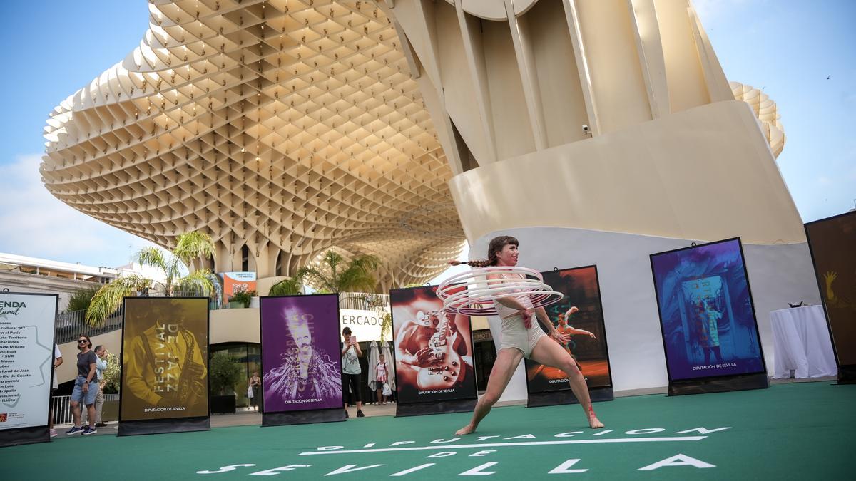 Presentación de la Agenda Cultural de la Provincia de Sevilla 2024-2025 'Di Hola a tu Cultura'.