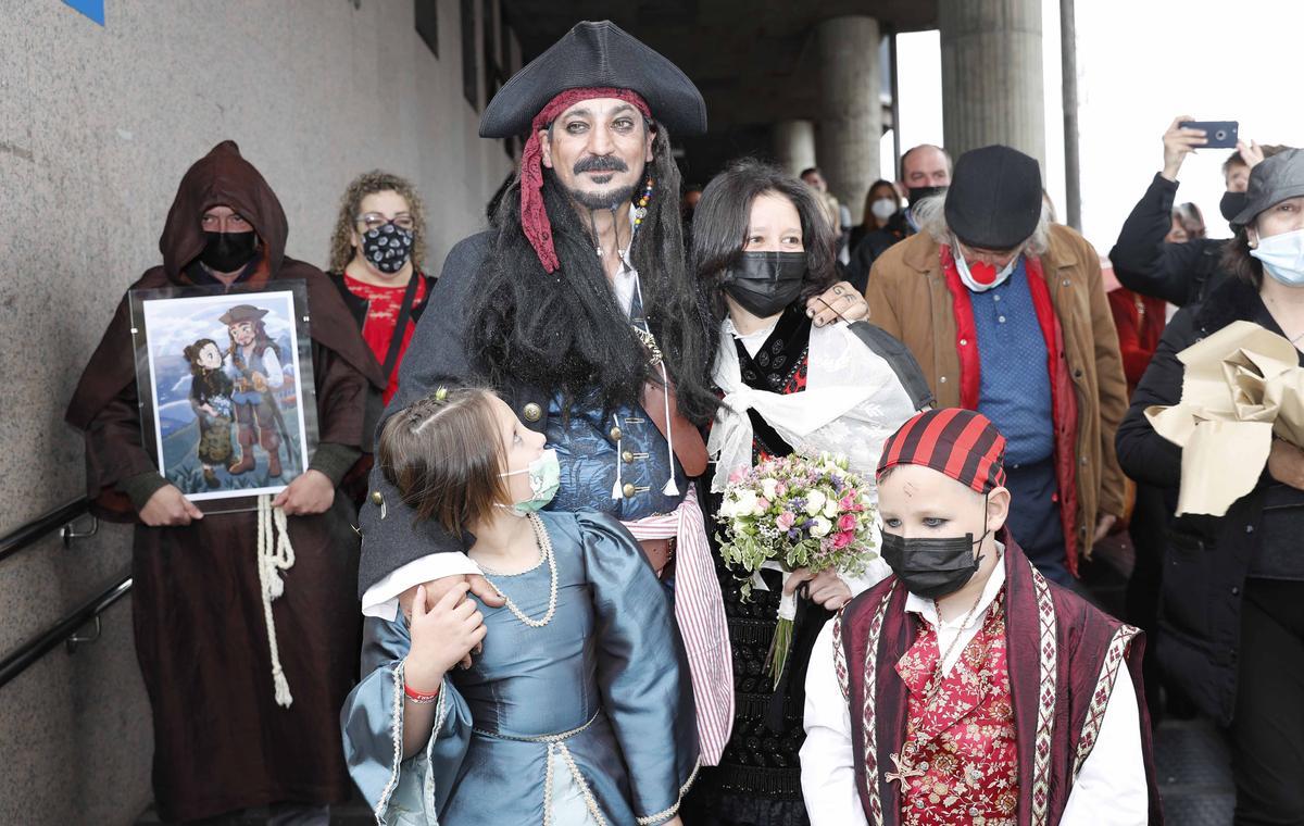 Un 'Sí quiero' muy pirata en Vigo