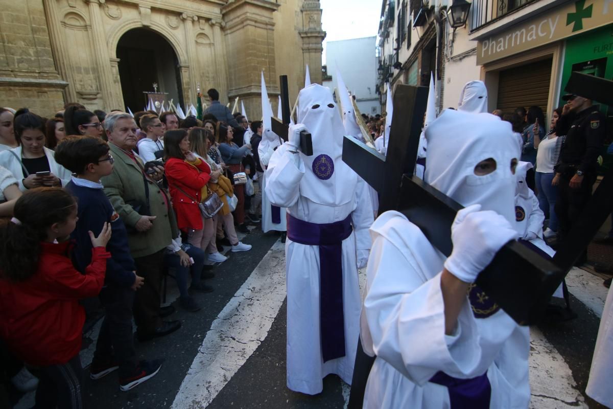 La hermandad de la Misericordia expone su identidad clásica