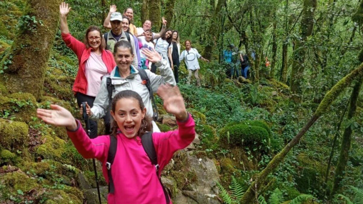 Participantes o pasado ano nas rutas de primavera de Outes