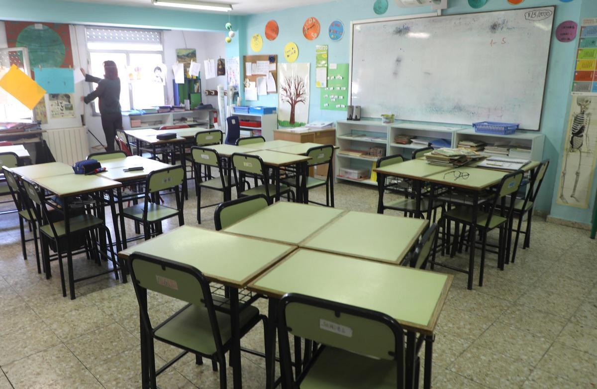 El aula de un colegio durante el estado de alarma.