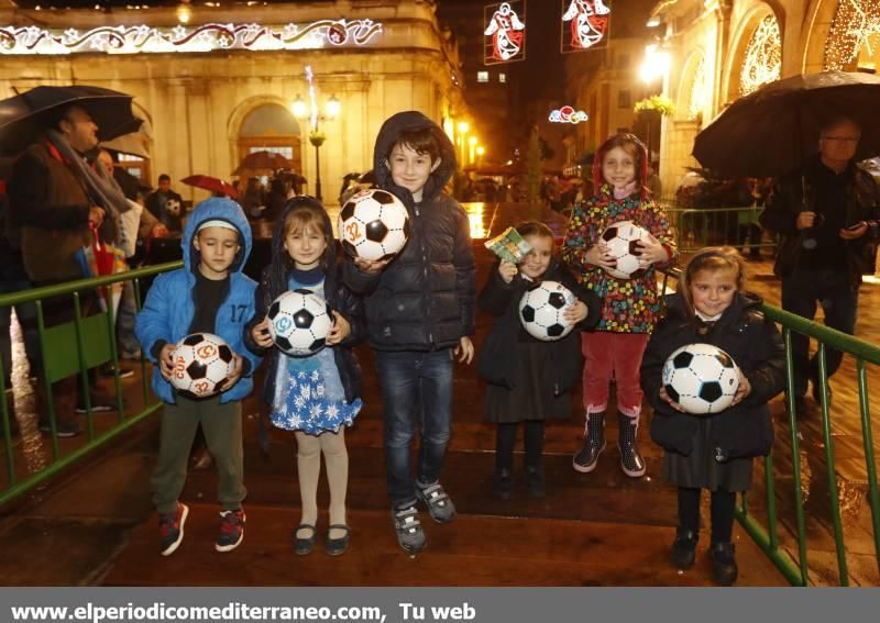 El Cartero Real recogió las ilusiones de los niños de Castellón