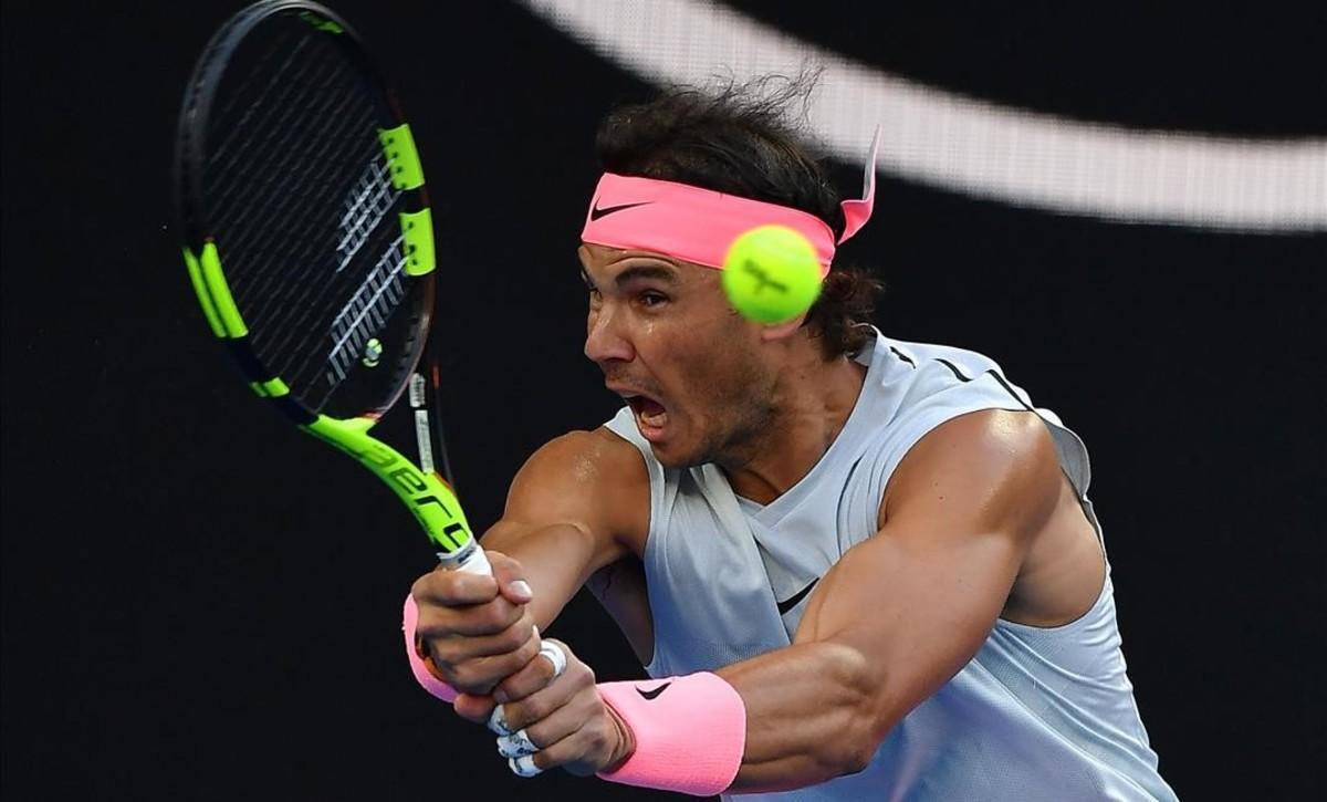 zentauroepp41608300 topshot   spain s rafael nadal hits a return against dominic180116233901