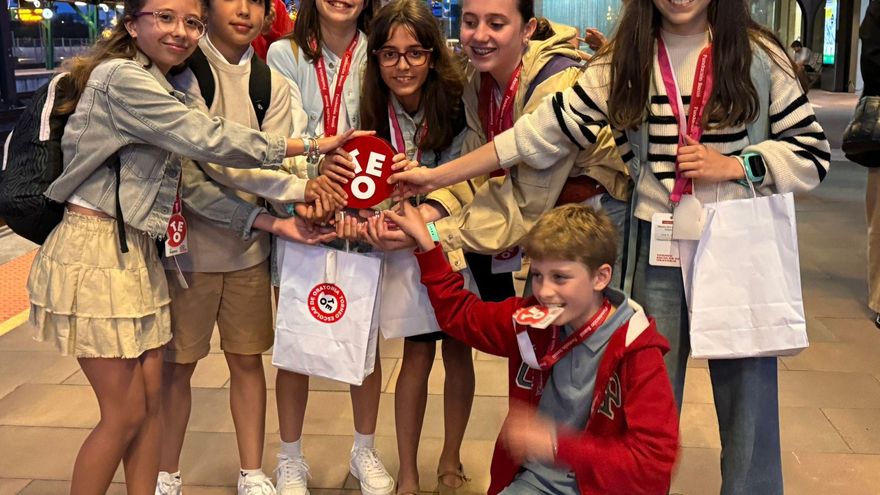 El Anexo A Lomba gana el cuarto Torneo Escolar de Oratoria