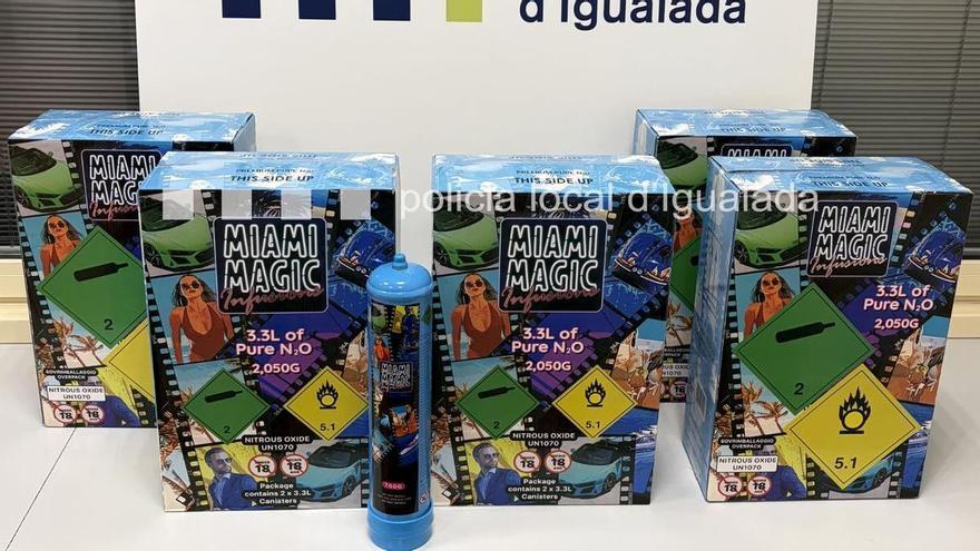 La Policia Local d'Igualada intervé ampolles d'òxid nitrós a uns joves de la població