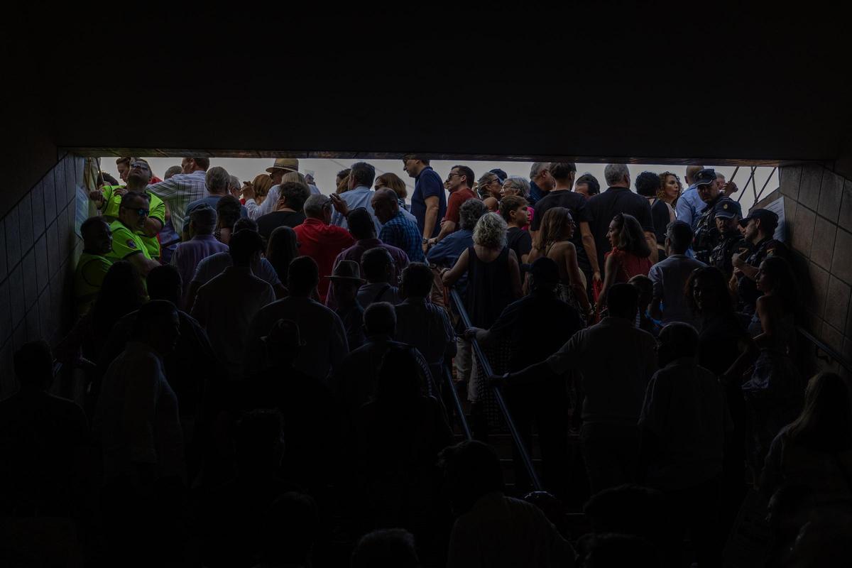 El acceso de los tendidos de la plaza de toros de Alicante durante esta Feria de Hogueras