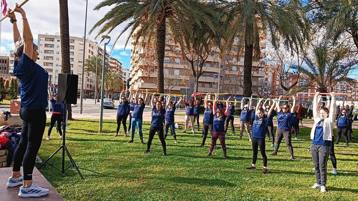 Un entrenamiento previo a la Cursa de la Dona de Gandia
