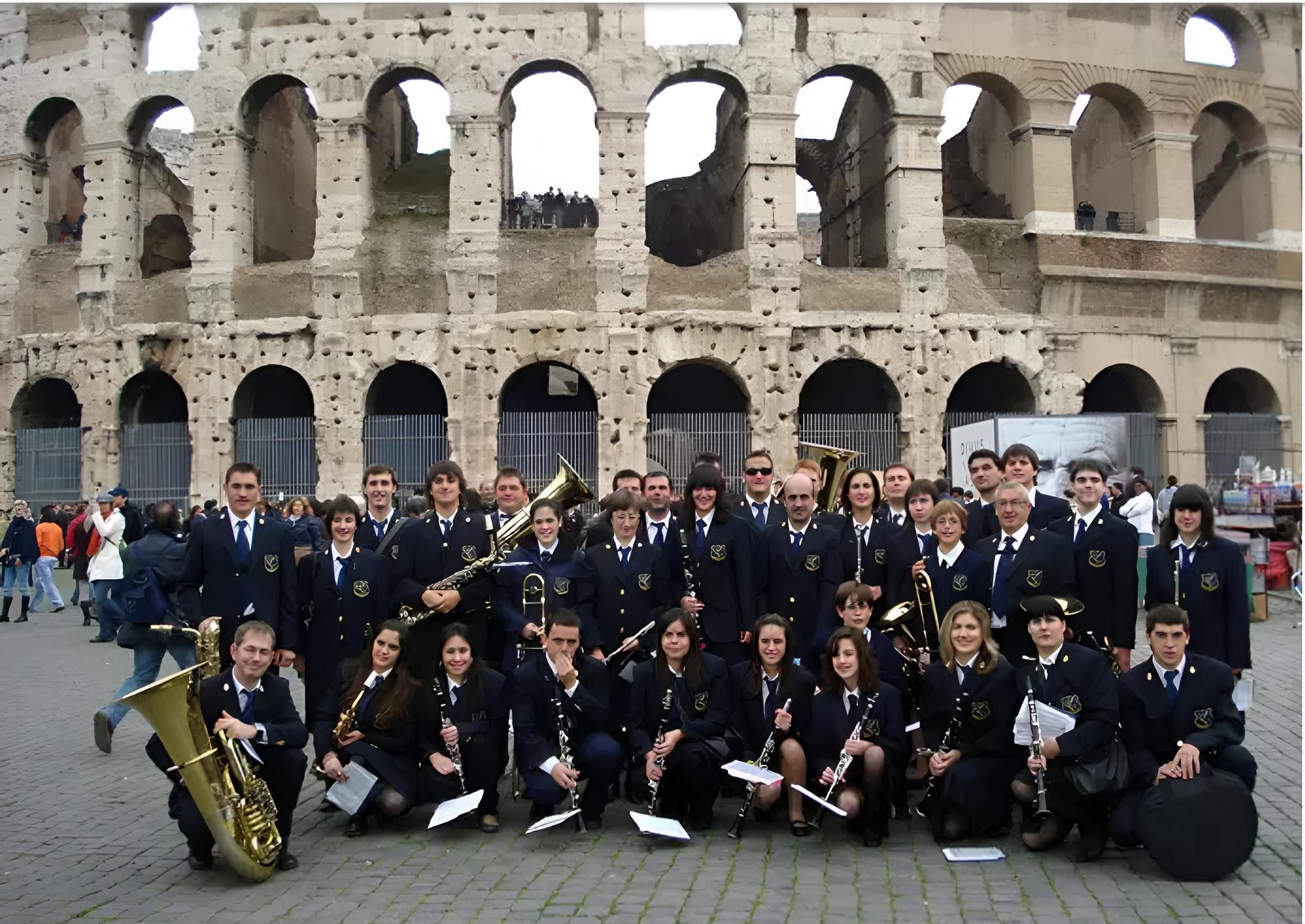 Banda de Música, de España, en el Coliseo de Roma