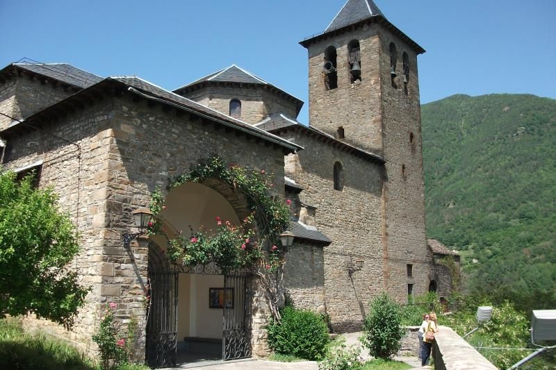 Iglesia de San Salvador de Torla