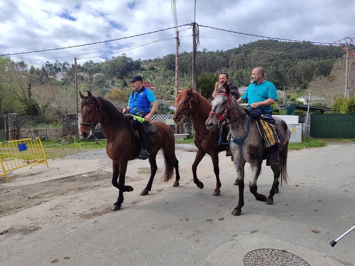 Participantes en la XIII Xuntaza Cabalar pola Costa