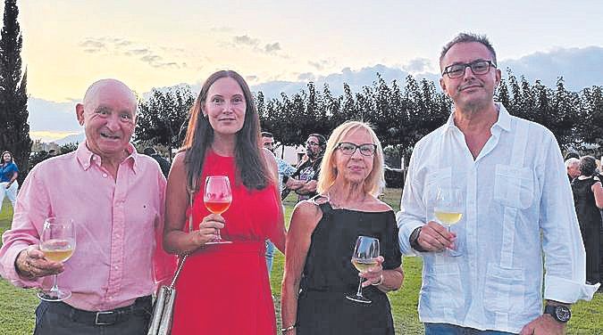 Xisco Martorell, Aina Nadal, Magdalena Ripoll y Juan Carlos Enrique.