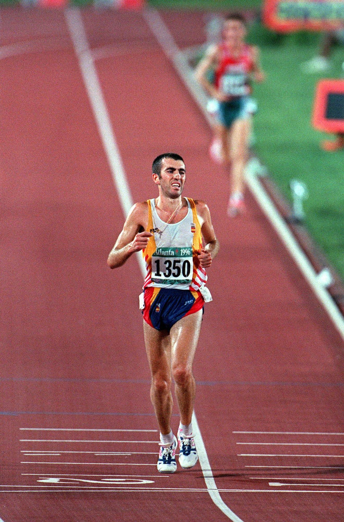 Gómez, en los Juegos de Atlanta de 1996.jpg