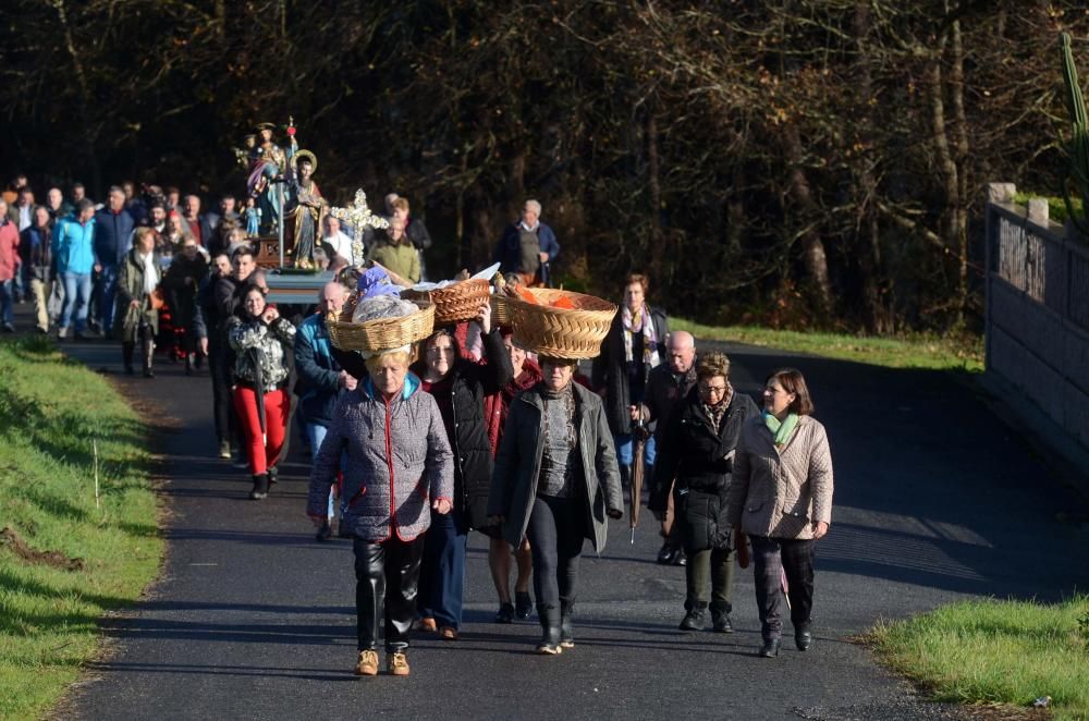 Procesión de los lacones, en el Concello de Valga.