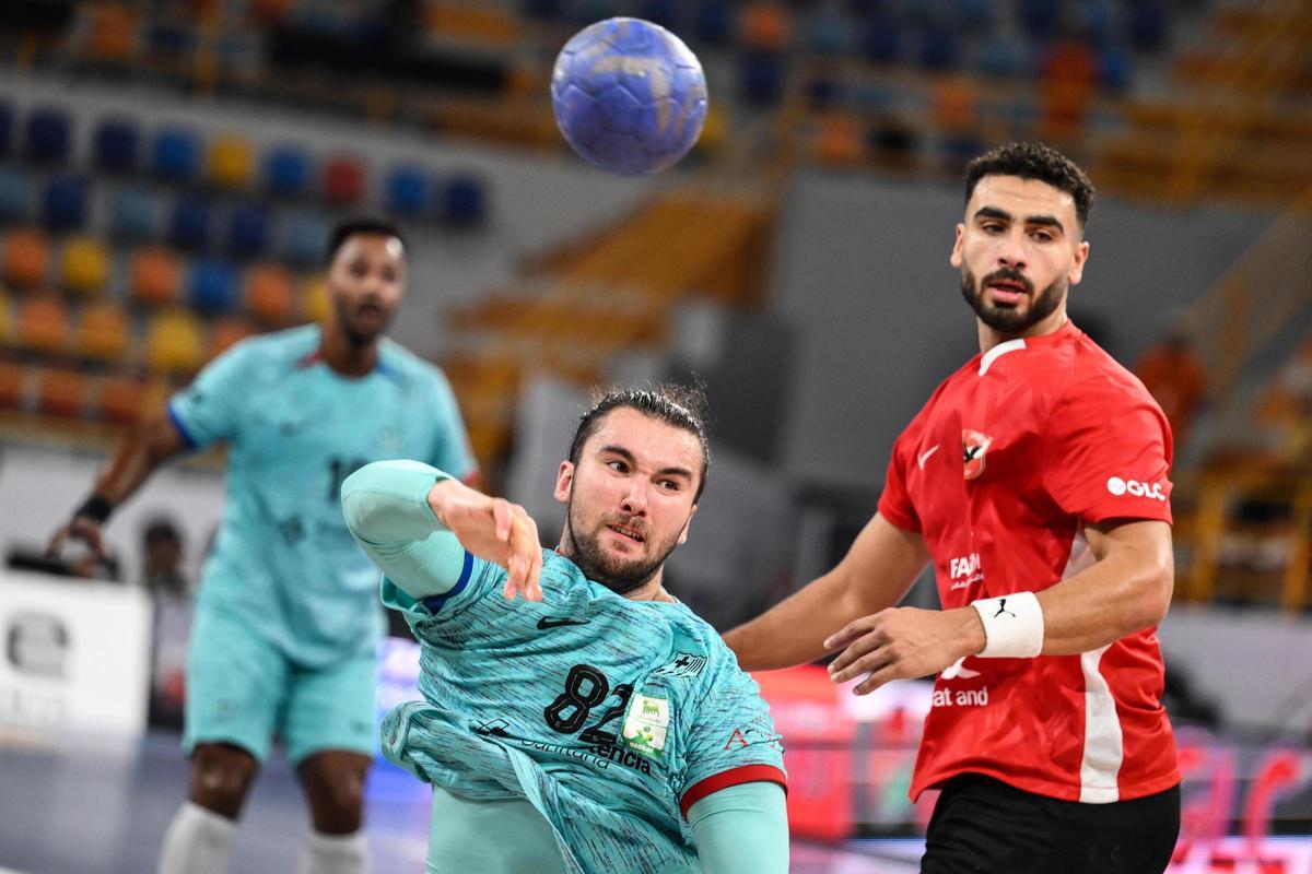 Luis Frade, en un ataque del partido