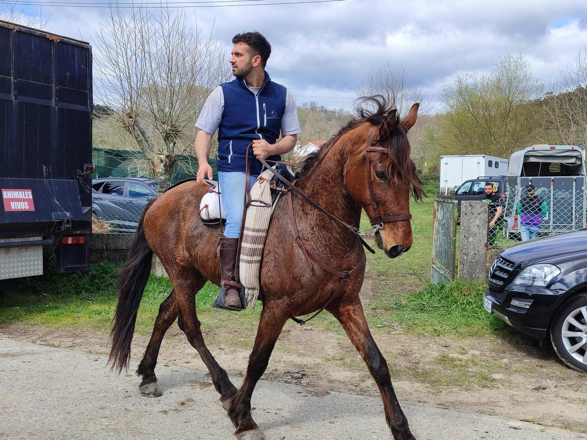 Participantes en la XIII Xuntaza Cabalar pola Costa