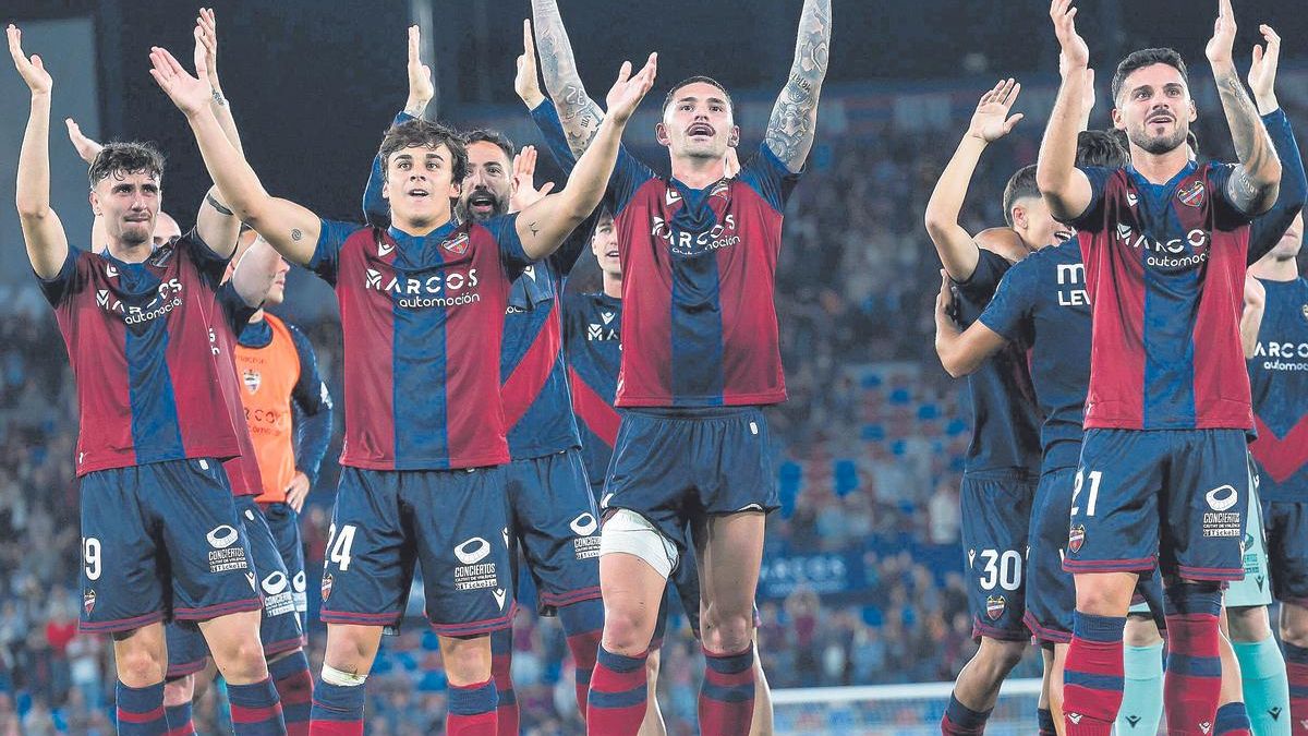 Valencia VLC SPD fútbol partido de la liga Hypermotion entre el Levante UD y el Albacete Balompié