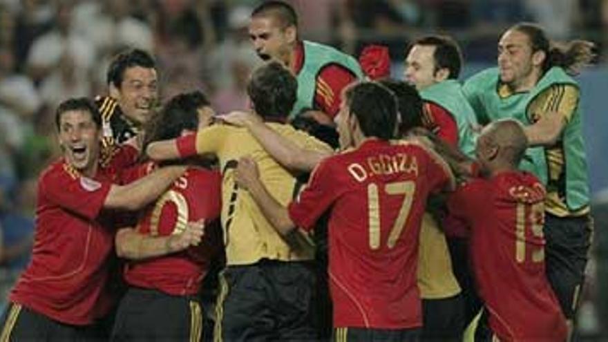 España rompe el maleficio y pasa a semifinales