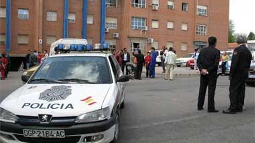 El ayuntamiento inicia los desalojos en el edificio más conflictivo de la ciudad