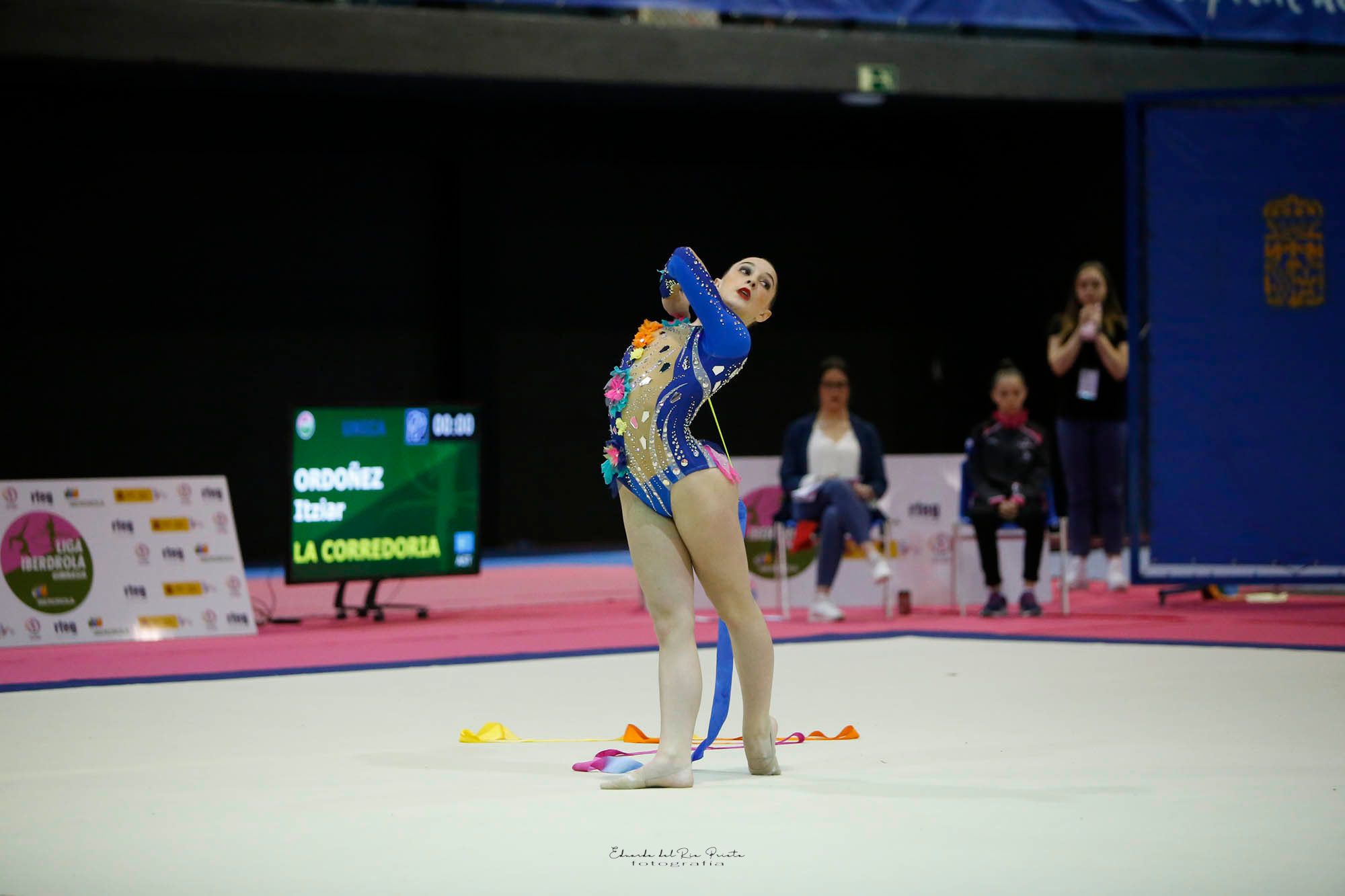 Estas son las gimnastas de La Corredoria 