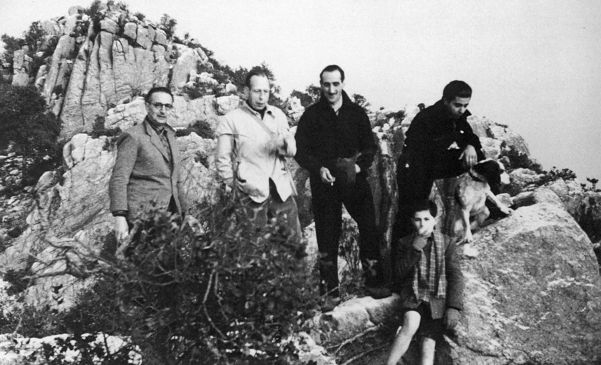 Una excursió del Centre Excursionista Montclar l'any 1960 a l'Ardenya.